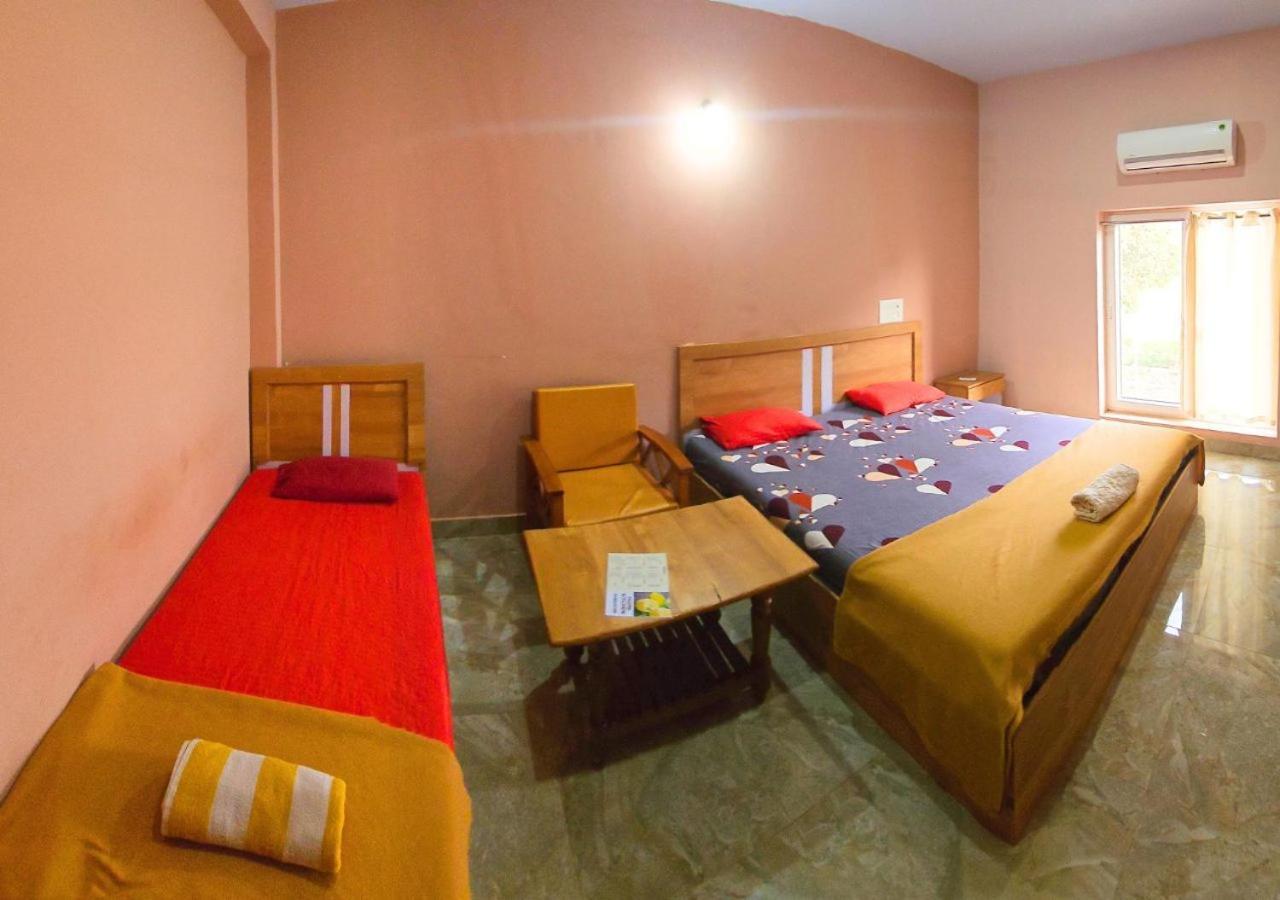 Aym Yoga Resort Arambol Goa Экстерьер фото